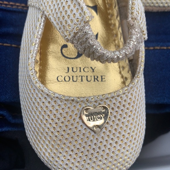 Juicy Couture Infant shoes! Size 4. - Picture 2 of 4